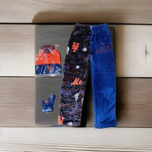 Boys Mets winter hat, stretch gloves and soft pajama pants